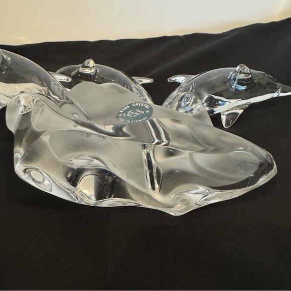 Lenox Crystal Dolphin Trio of Leaping Sculpture - Picture 9 of 13
